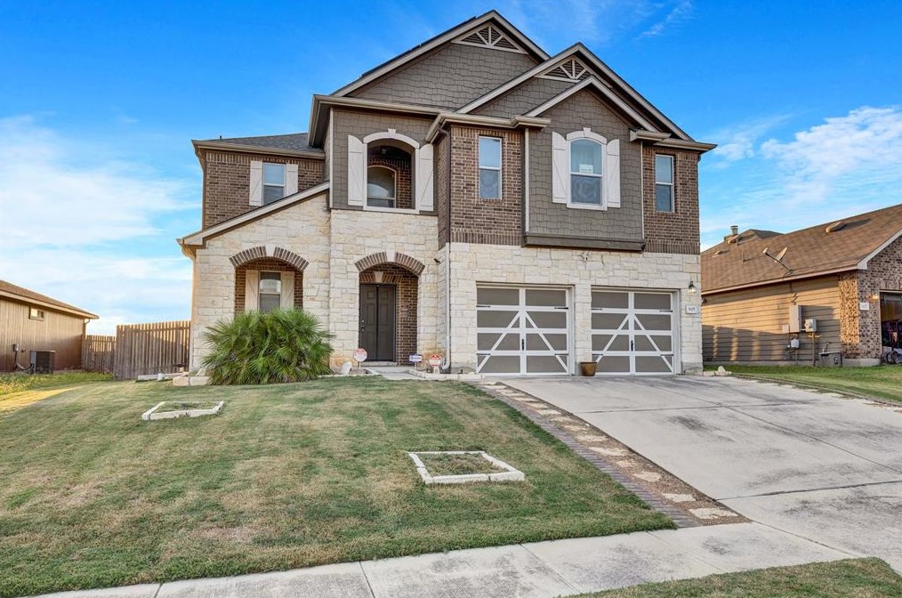 605 Saul St, Monadale, TX 78634