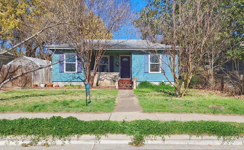 1508 Justin Ln, Austin TX  78757-2535 exterior