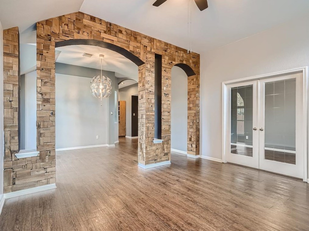 702 Point Run Cv, Pflugerville, TX 78660