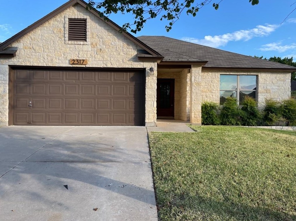 2317 Lauren Loop, Leander TX  78641-7866 exterior