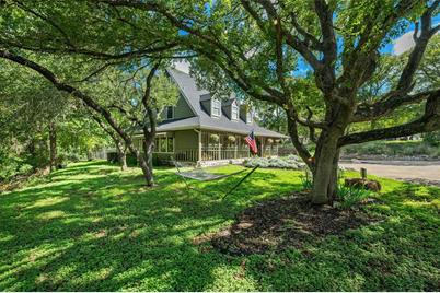 12 Country Ln, Wimberley, TX 78676 - Photo 1