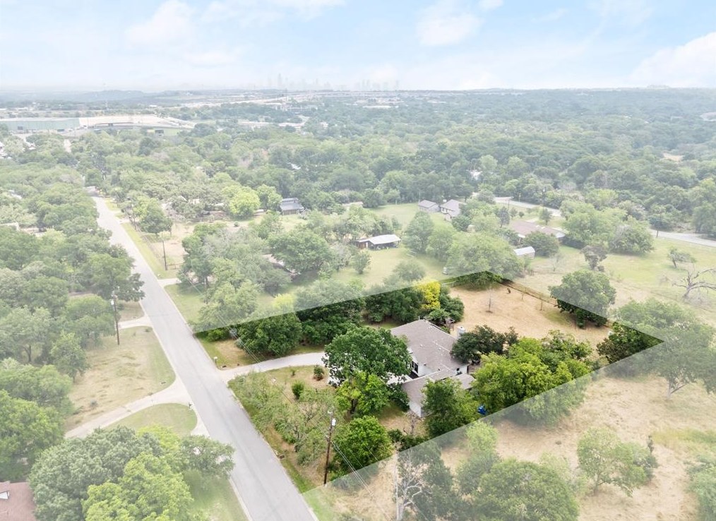 17 Lone Oak Trail, Austin, TX 78745