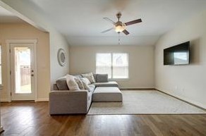 11817 Voelker Reinhardt Way, Webberville, TX 78653