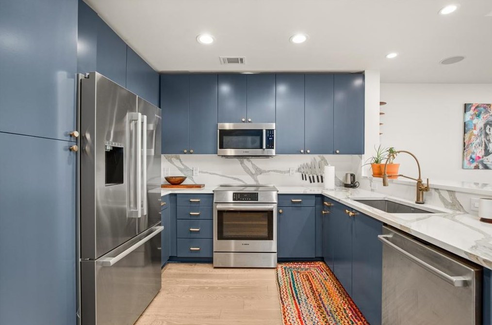 360 Nueces St Apt 4107, Austin, TX 78701
