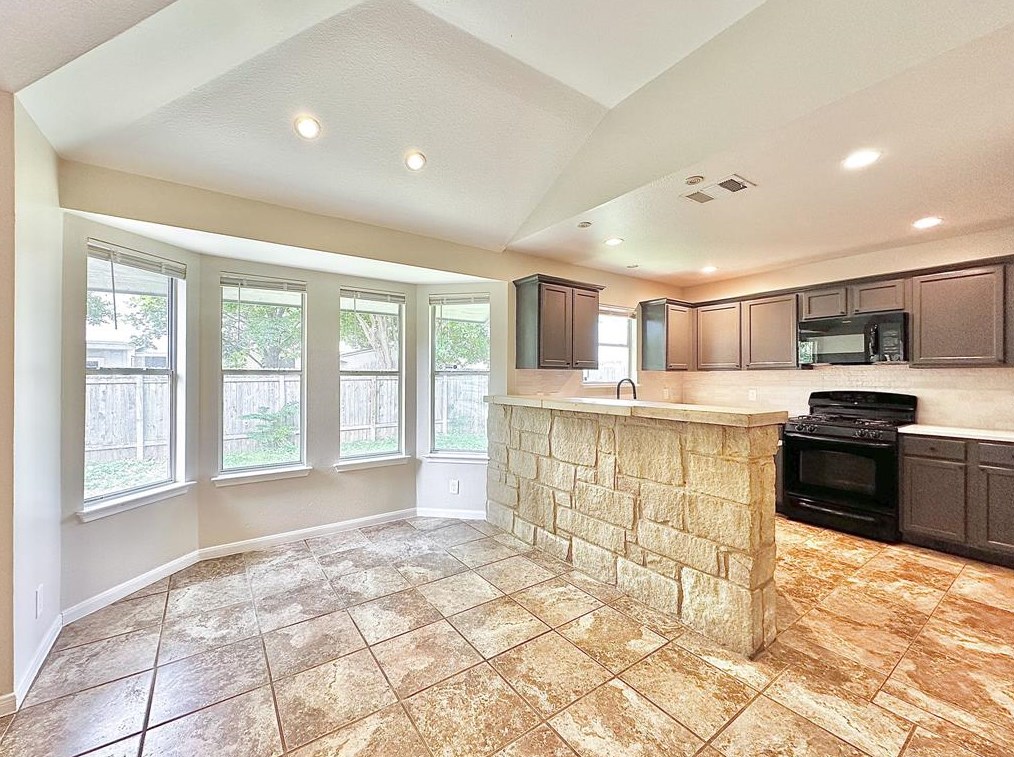 14515 Amy Francis St, Austin TX  78725-4745 exterior
