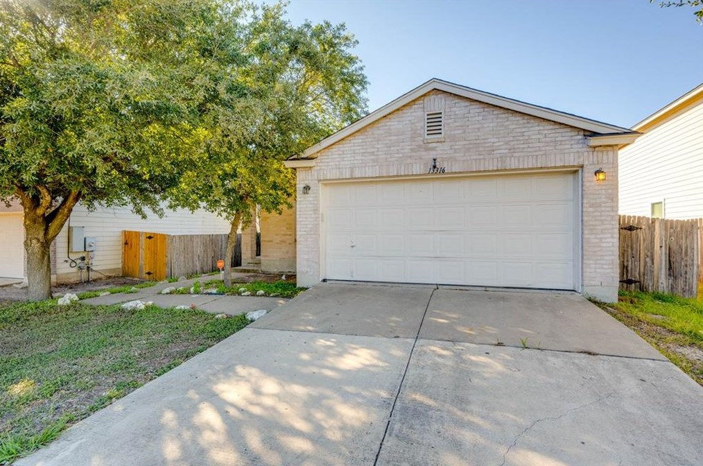 13316 Thome Valley Dr, Del Valle, TX 78617