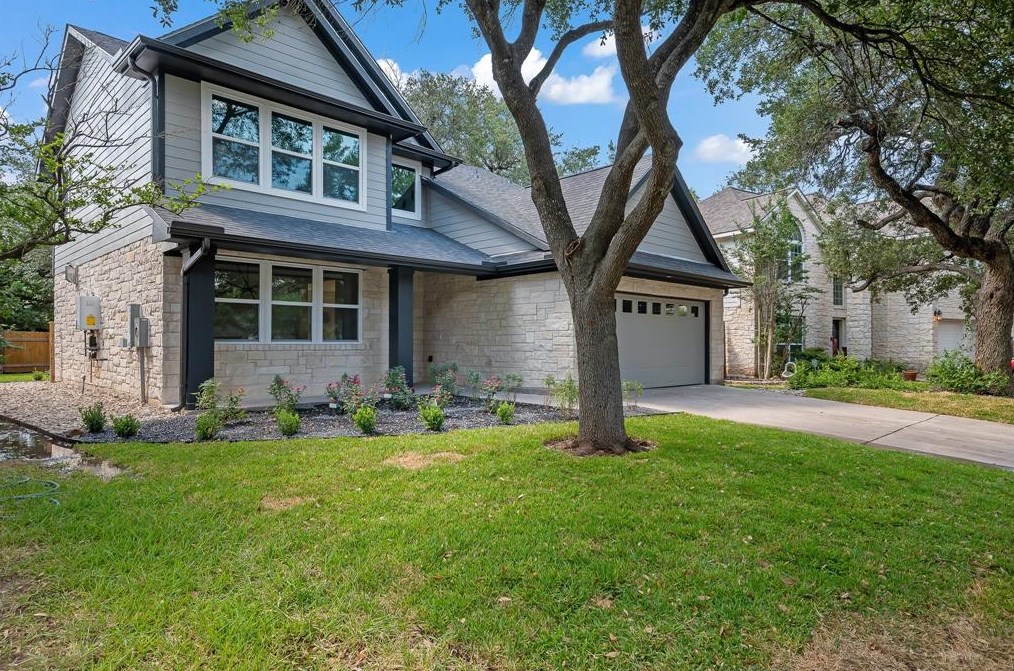 5914 Salcon Cliff Dr, Austin, TX 78749-4256