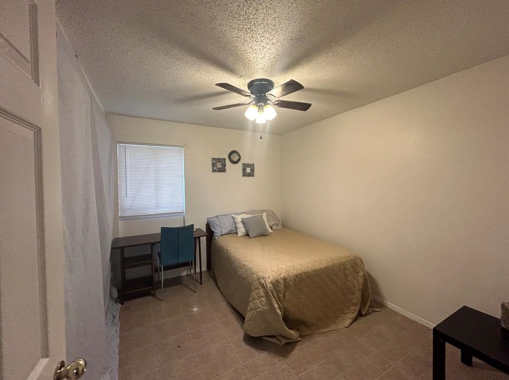 4504 Dovehill Dr, Austin TX  78744-4342 exterior