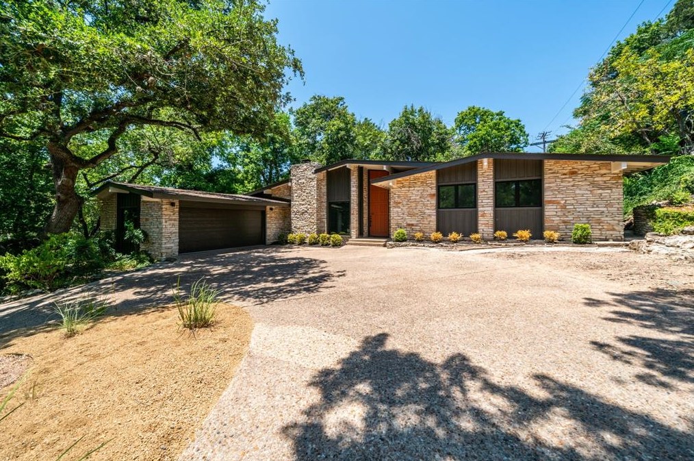 3514 Hillbrook Dr, Austin TX  78731-4062 exterior