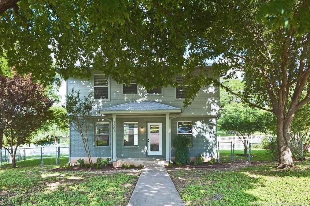 1601 E 10th St, Austin, TX 78702