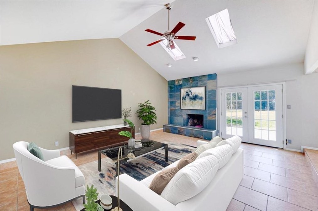 5007 Timber Wolf Cir, Austin TX  78727-6742 exterior