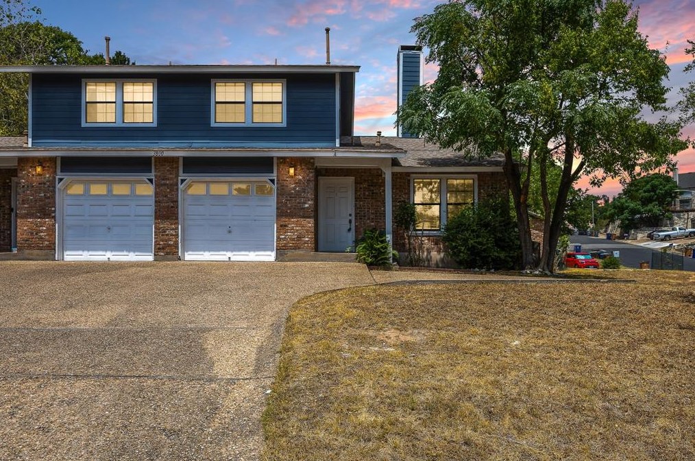 3800 Knollwood Dr, Austin, TX 78731-2927