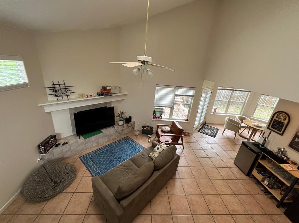 1420 Houston St, Austin, TX 78756