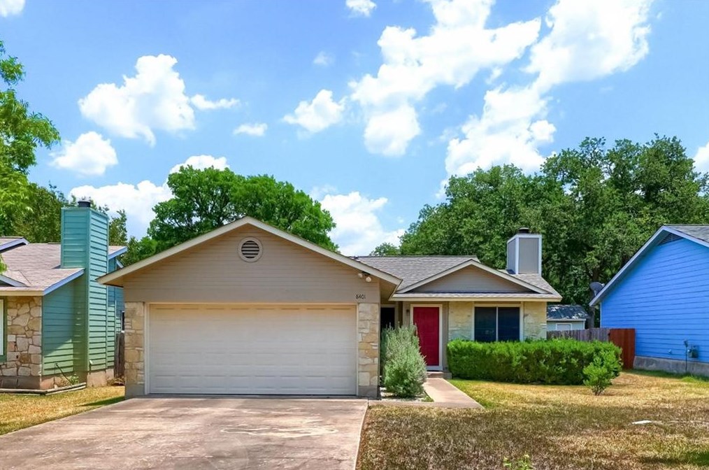 8401 Horton Trl, Austin TX  78749-3918 exterior