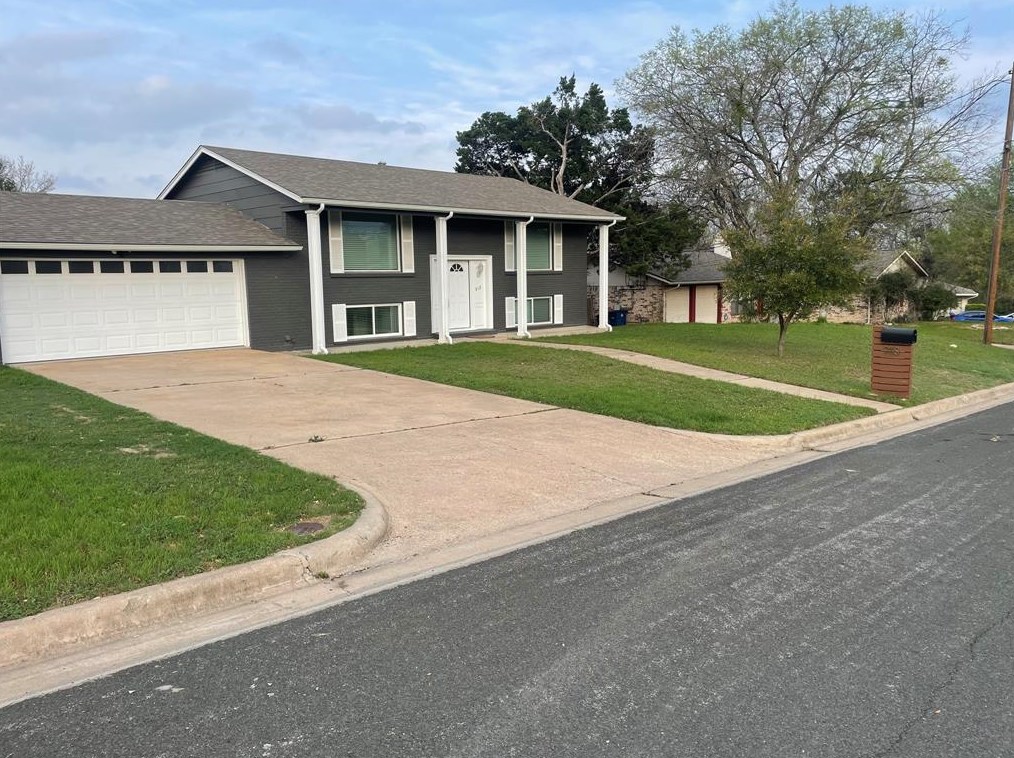 918 Berrywood Dr, Austin, TX 78753