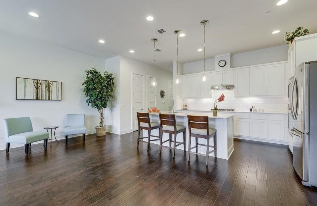 4211 Berkman Dr, Austin, TX 78723