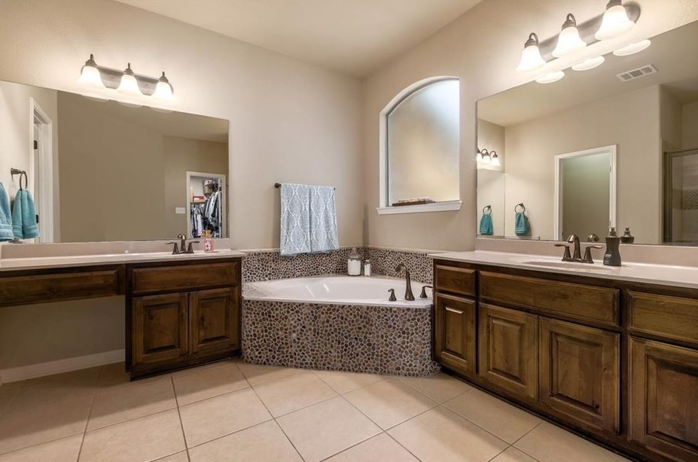 700 Rosemount Dr, Round Rock TX 78665-7904 exterior