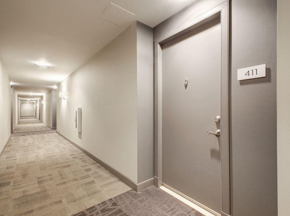 54 Rainey St #411, Austin, TX 78701