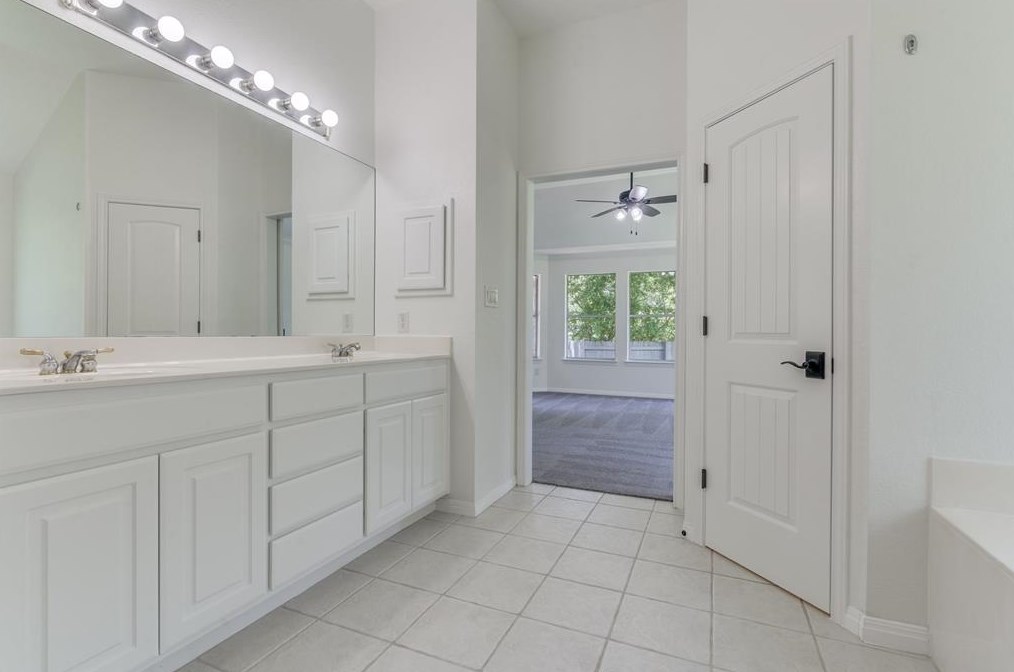 408 Warm Moon Cv, Austin TX 78717-5477 exterior