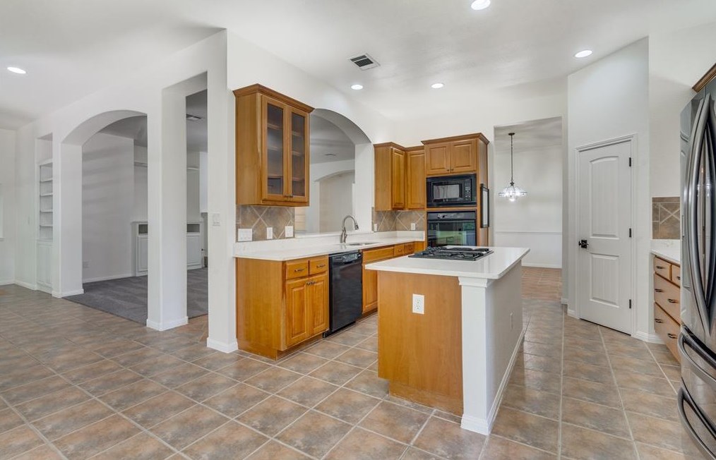 408 Warm Moon Cv, Austin TX 78717-5477 exterior