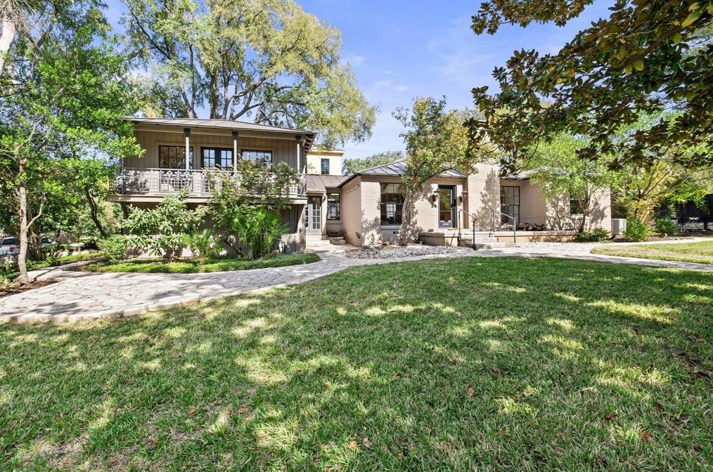 1625 Forest Trl, Austin TX  78703-2906 exterior