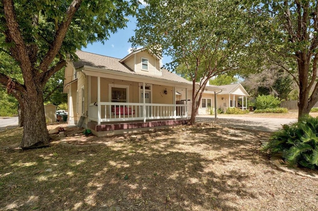 712 E 44th St Apt A, Austin, TX
