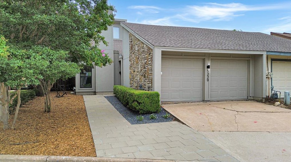 5229 Langwood Dr, Austin, TX 78754-5005