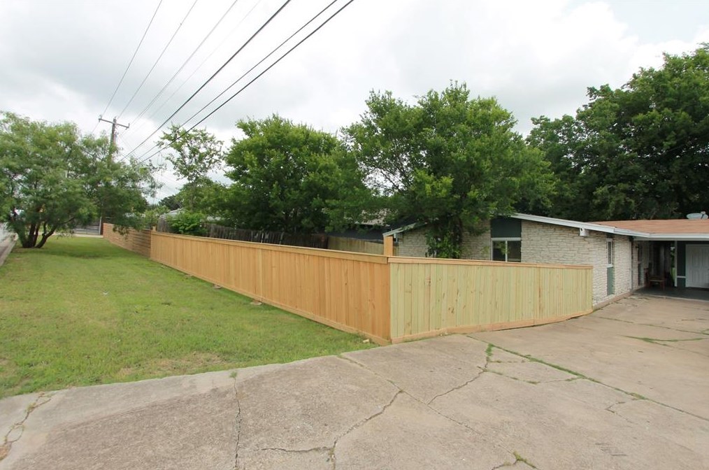 3210 Northeast Dr #b, Austin, TX 78723