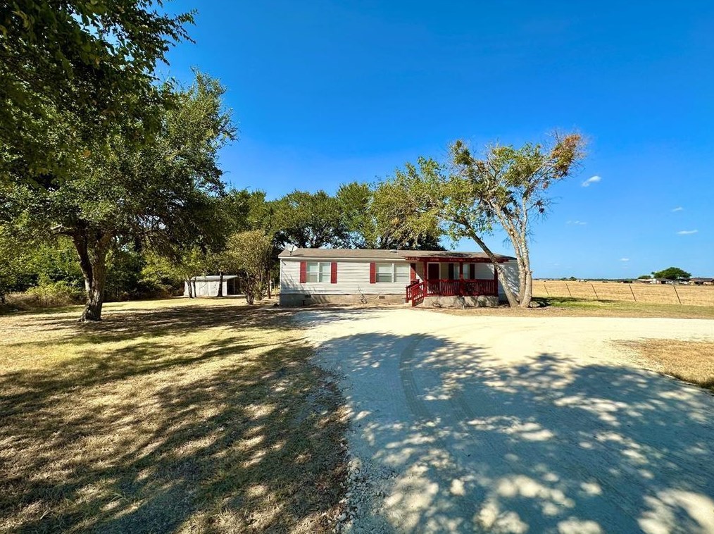 18500 Albert Voelker Rd, Webberville, TX 78621