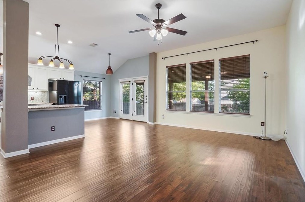 1608 Goddard Bluff Dr, Austin TX  78754-5827 exterior
