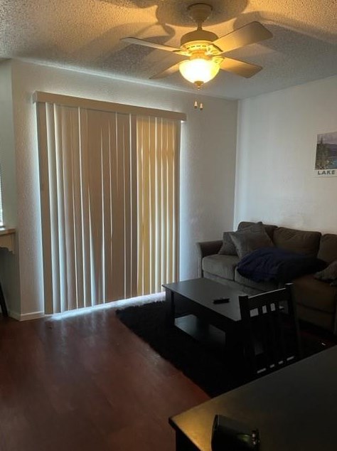 1840 Burton Dr #183, Austin, TX 78741