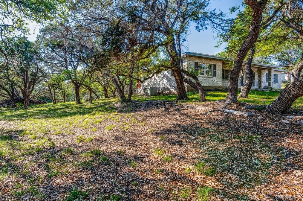 425 Oriole Trl, New Braunfels TX 78133-4119 exterior