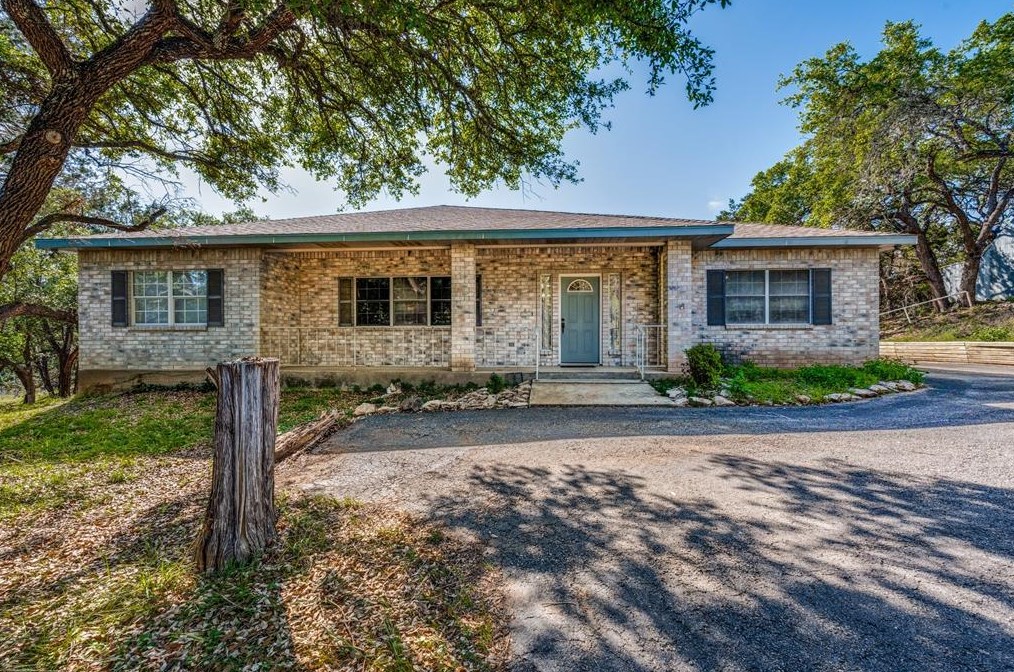 425 Oriole Trl, New Braunfels, TX 78133-4119