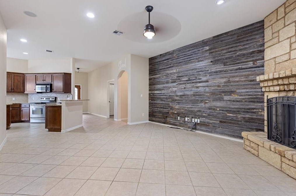 30412 Briarcrest Dr, Georgetown, TX 78628