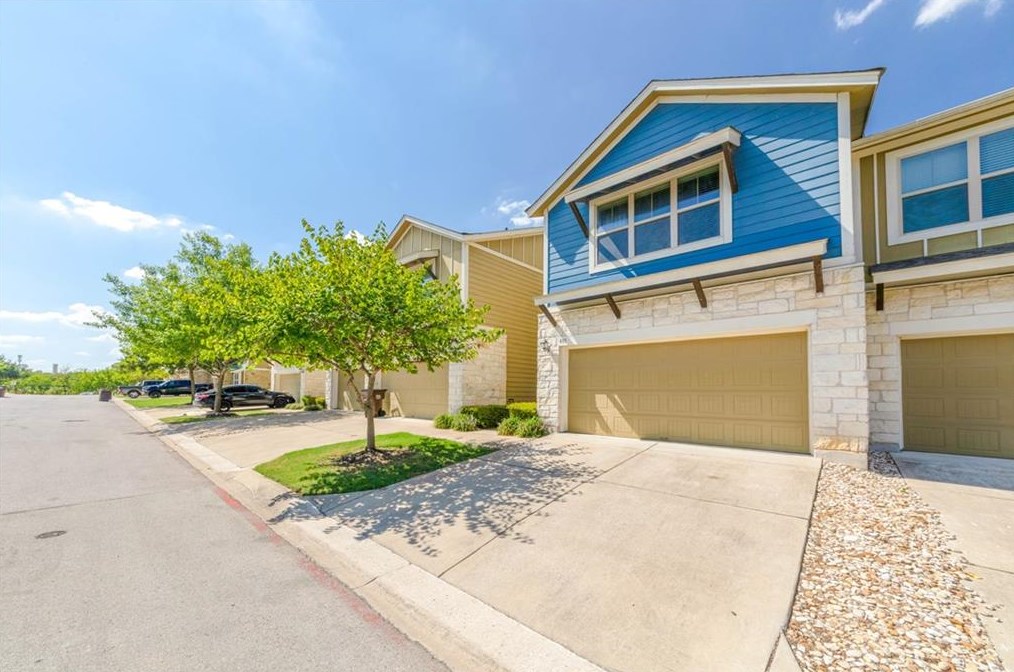1620 Bryant Dr #405, Round Rock, TX 78664