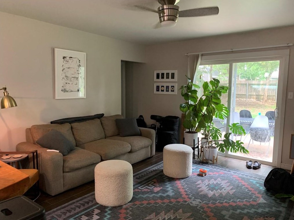 8101 Rockwood Ln, Austin TX  78757-8022 exterior