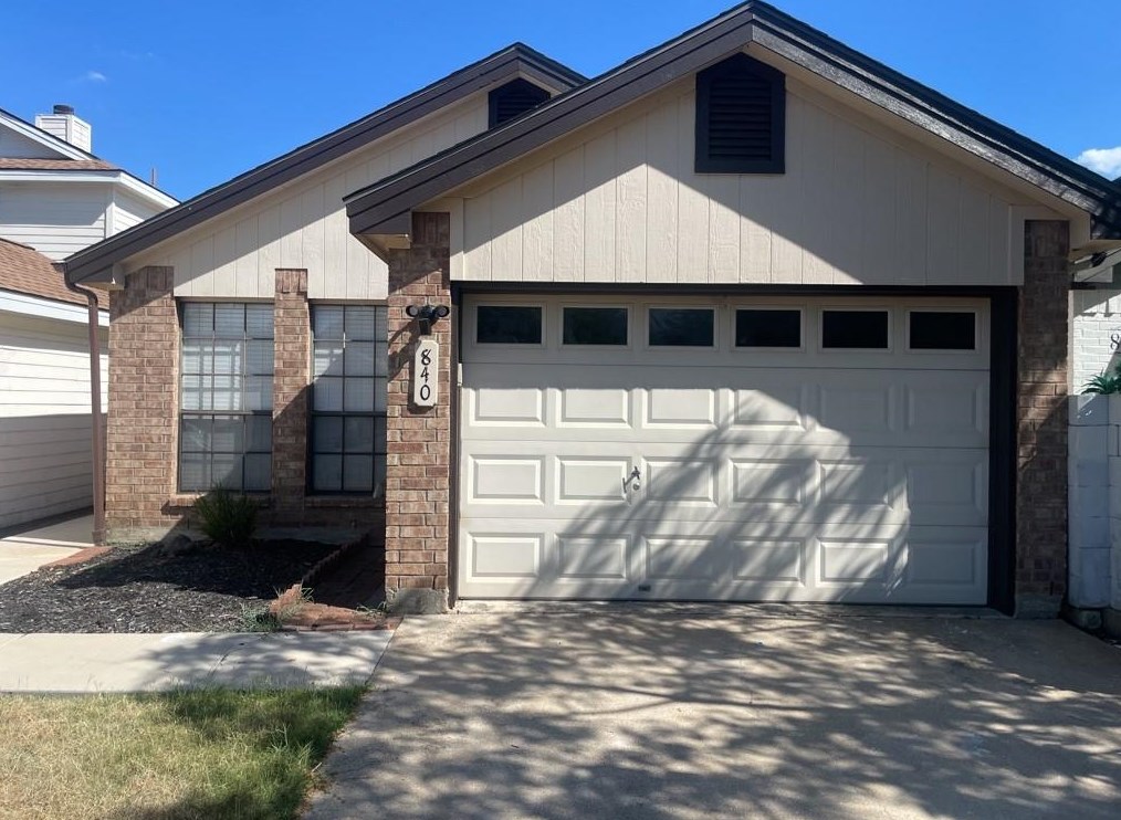 840 Topaz Ln, Leander, TX 78641
