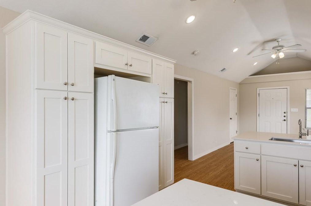 2109 E 21st St, Austin, TX 78722