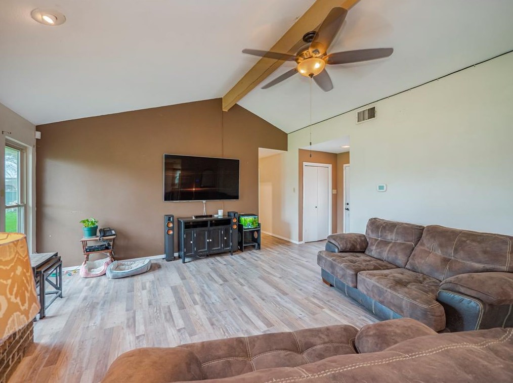 15308 Spg Hl Ln, Pflugerville TX 78660-3339 exterior