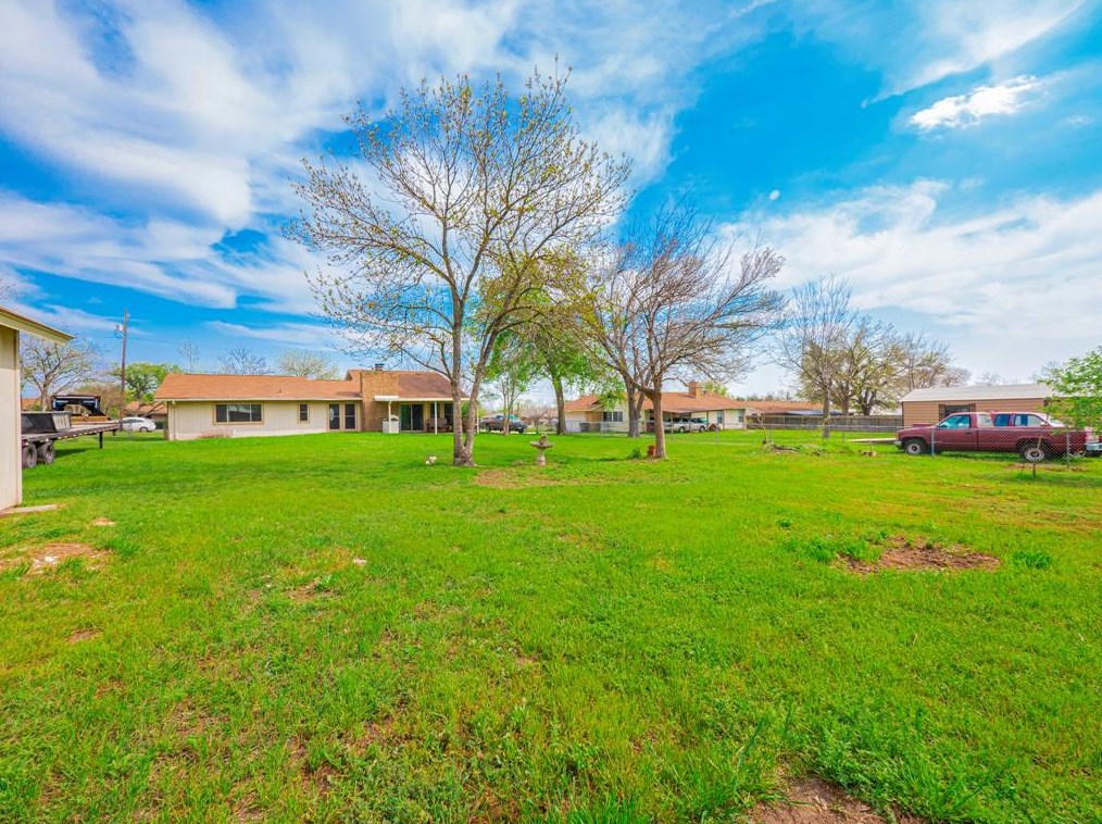 15308 Spg Hl Ln, Pflugerville TX 78660-3339 exterior