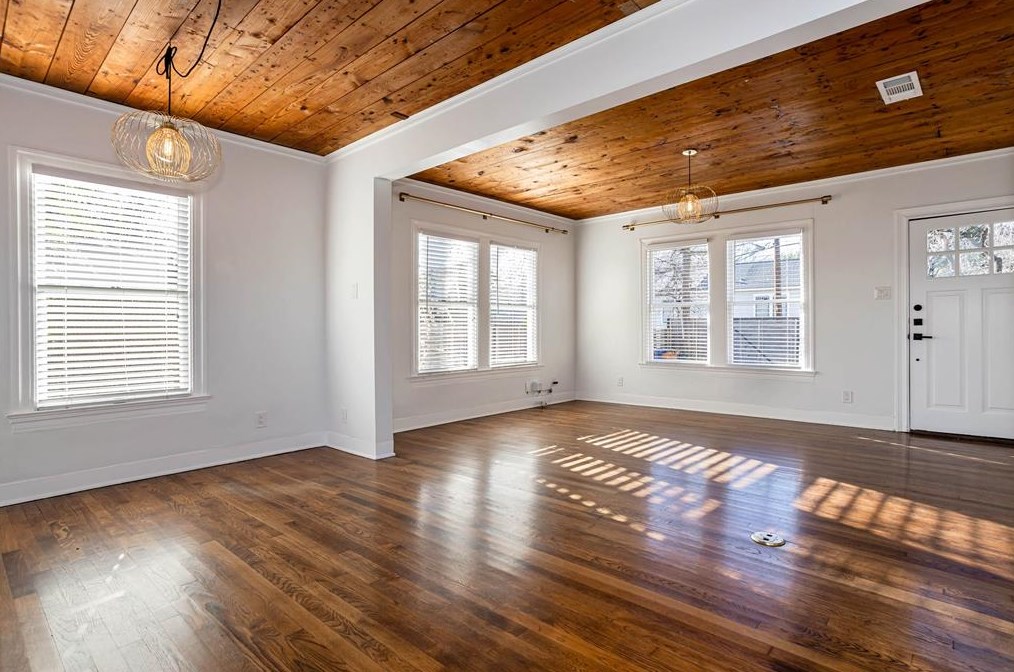 2003 Newning Ave, Austin TX  78704-4339 exterior