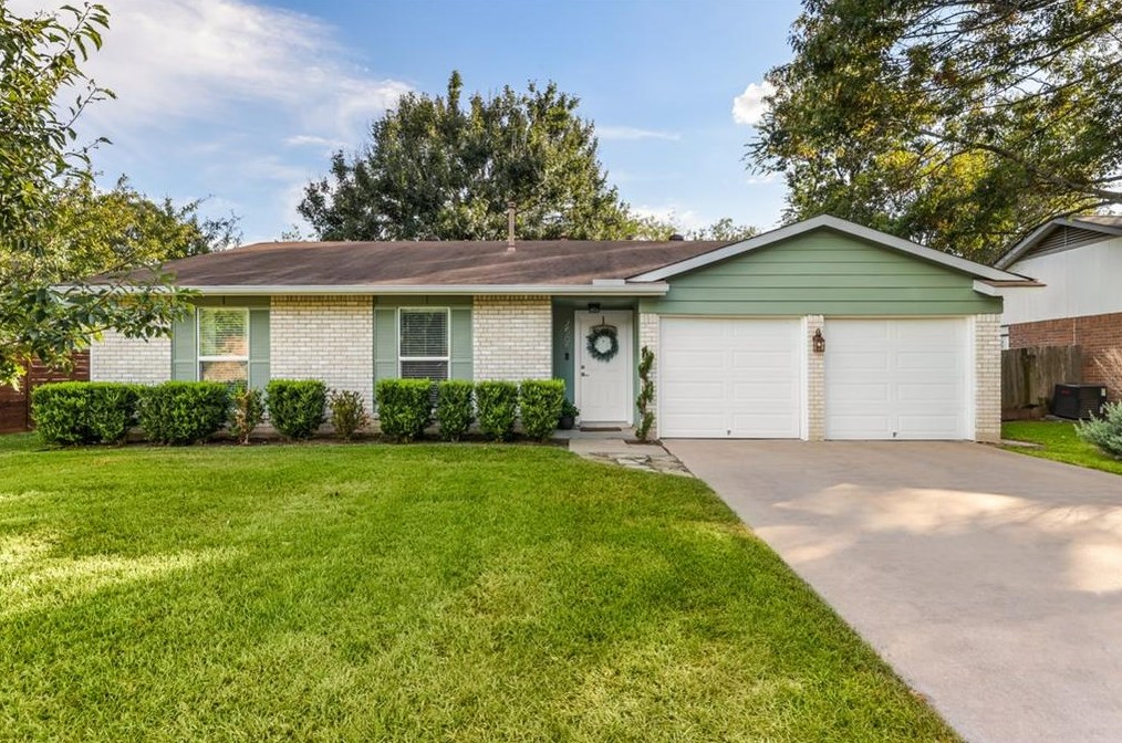 2505 Broken Oak Dr, Austin, TX 78745