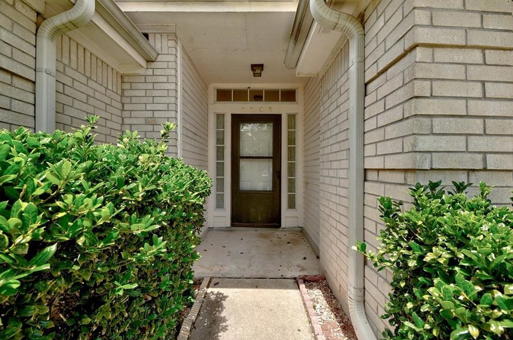 8002 Elkhorn Mountain Trl, Austin, TX 78729