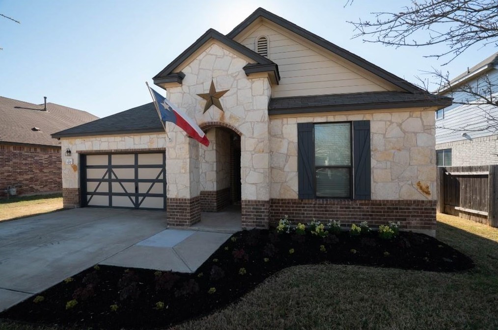 1017 Brighton Pl, Round Rock, TX 78665-4044