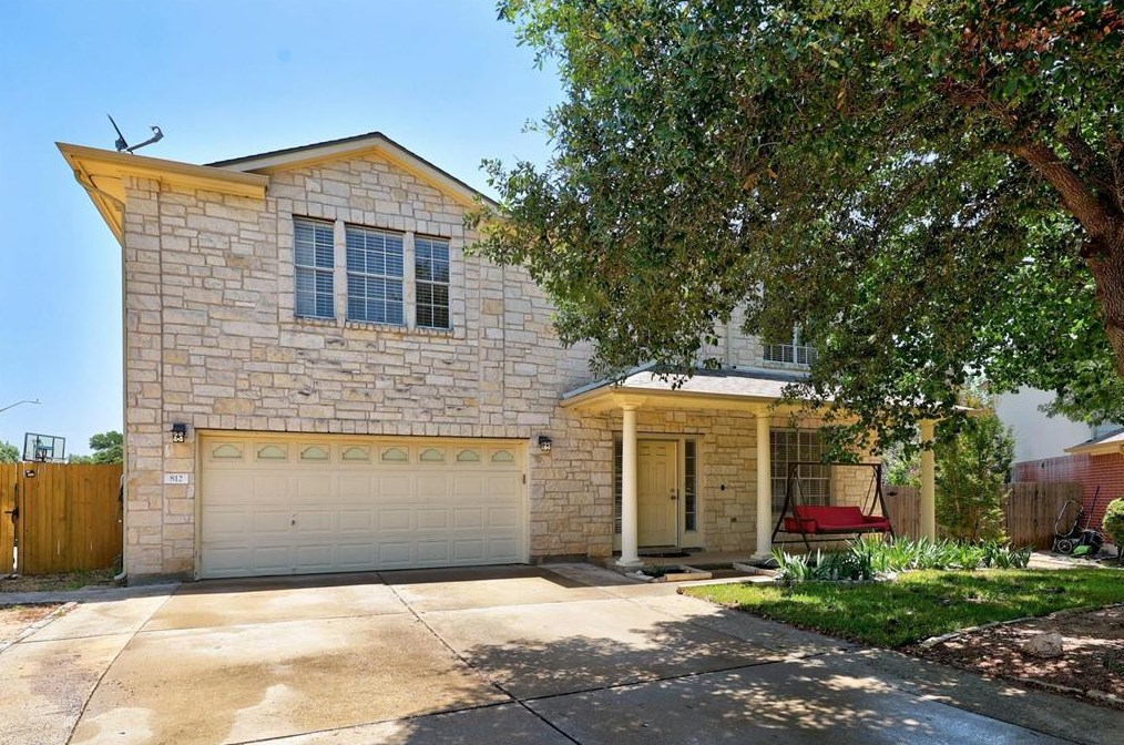 812 La Crema Ct, Leander, TX 78641-2052