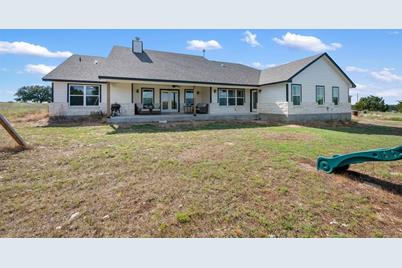 576 Saddle Ridge Dr, Bertram, TX 78605 - Photo 1