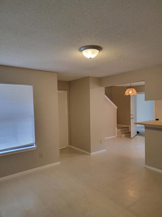 2911 Slaughter Ln #a, Austin, TX 78748