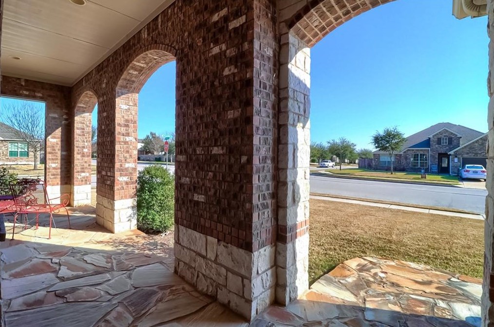 2421 Grand Lake Pkwy, Leander, TX 78641-2620