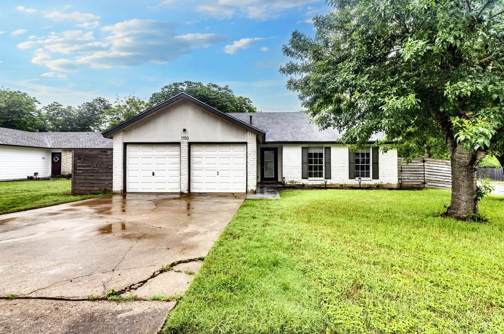 1103 Echo Ln, Austin, TX 78745-5422