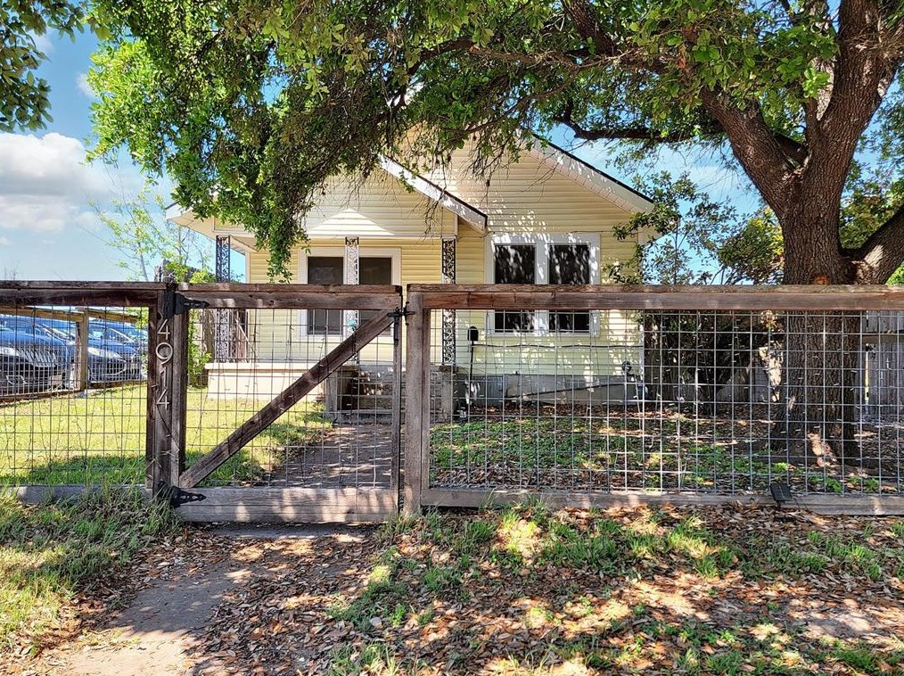 4914 Woodrow Ave, Austin, TX 78756-2624